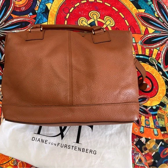 Diane Von Furstenberg Authentic Leather Satchel/ Shoulder Bag - Picture 2 of 16